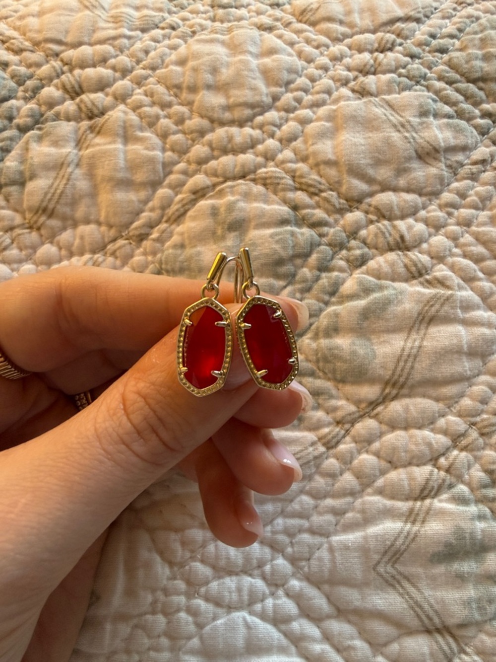 Kendra Scott Red Berry Glass Lee Drop Earrings